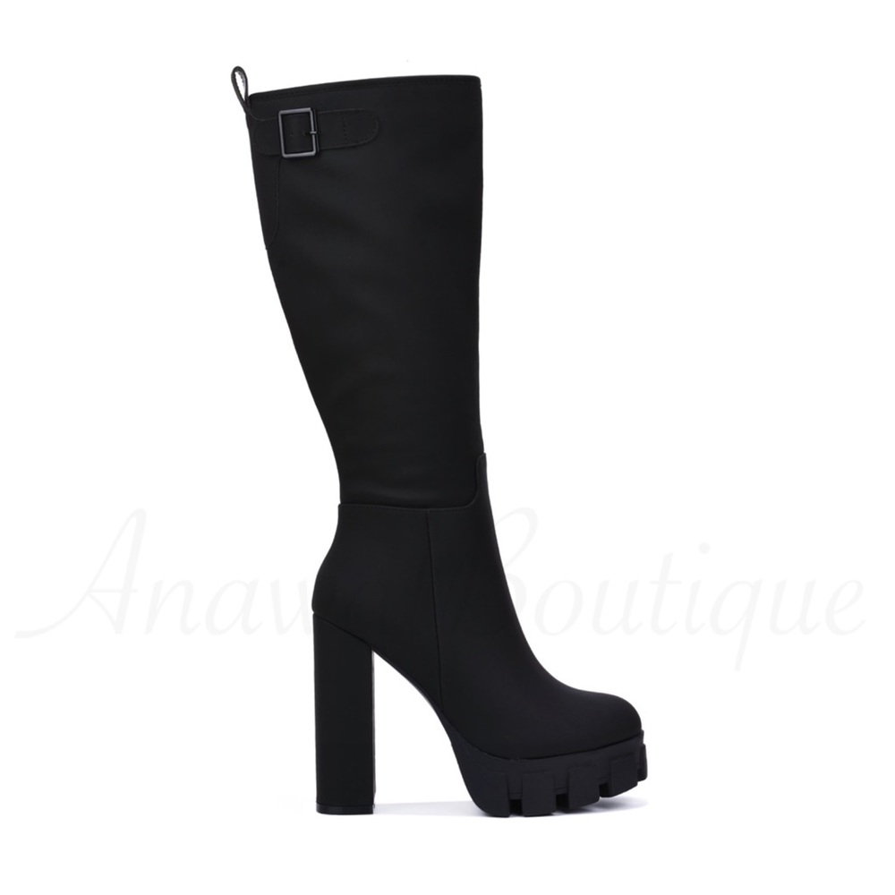 Beliz Block Heel Boot - Picture 7 of 9